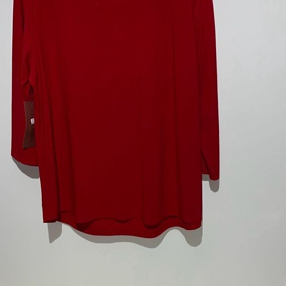 Love Scarlett Women's Ruby Red Chest Key Hole Tunic Blouse Size 2X NWT - Picture 7 of 9